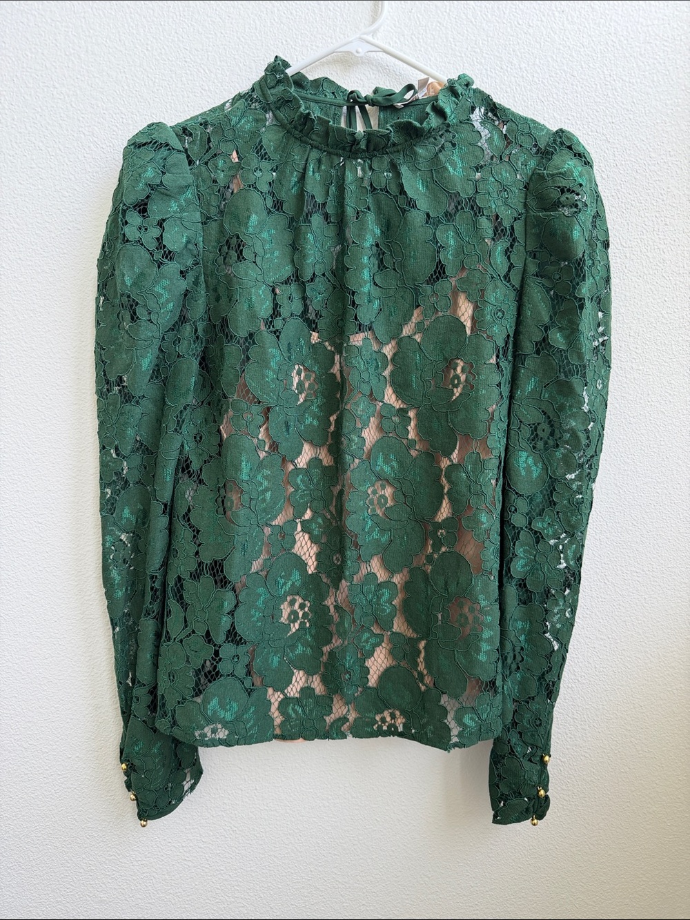 WAYF Emma Puff Sleeve Lace Top